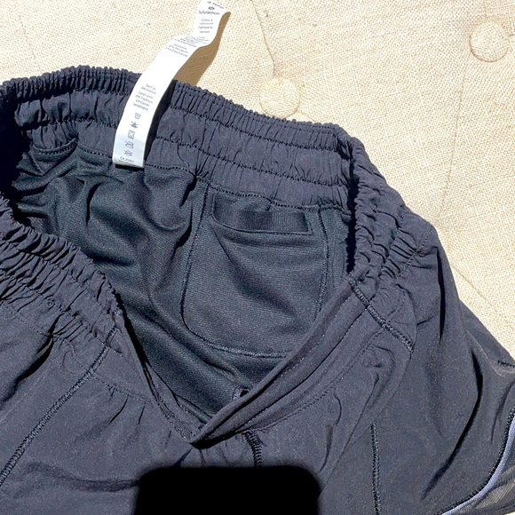 Lululemon black shorts - Picture 4 of 5